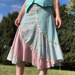 Rare y2k boho paneled peasant skirt, large
